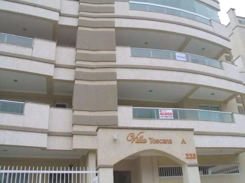 Edificio Vila Toscana ボンビーニャス